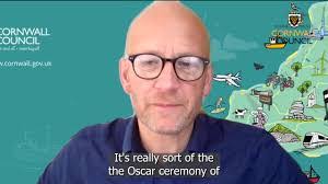 Eileen Rickard's Instagram, Twitter & Facebook