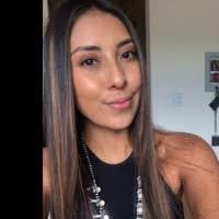 Adela Muro's Instagram, Twitter & Facebook