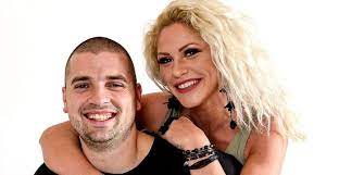 Insula iubirii îi primește din nou, începând din data de 22 aprilie 2019, de la ora 20.00, la antena 1, pe curajoșii pregătiți să plece pe drumul cunoașterii, știind că doar cei ce iubesc vor putea găsi calea inapoi spre partener. Insula Iubirii Sezonul 5 2019 Pe Antena 1 Si Antenaplay Pagina 1 Din 60