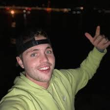 Dilian Rowe (@dilian_rowe) • Instagram photos and videos