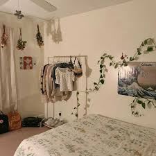 20 guest room ideas that'll make you the hostess with the mostess. ËË‹ ËŽËŠ ðš™ðš'ðš—ðšðšŽðš›ðšŽðšœðš ðŸ·ðŸ¾ðš‹ðš˜ðš˜ðšŽ Living Room College Apartment Room Apartment Living Room College