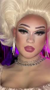 first time with this new breastplate and im realizing i need to put some  makeup