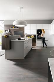 Kuche Planen Mit Rundum Sorglos Service Bei Spitzhuttl Home Company Kuche Planen Kuchenumgestaltung Kuche Zusammenstellen