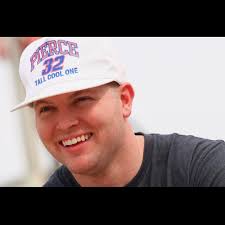 FLASH SALE FRIDAY IS BACK. ❄️ These Pierce Express Dome blankets usually  $60 are