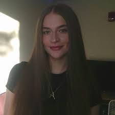 Ava Shea's Instagram, Twitter & Facebook