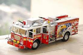 Minecraft thomas & friends model collection. T R L Models 1 32 Code 3 Fdny Squad 61 Fire Truck Facebook