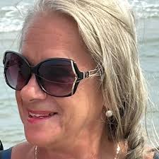 Post by Anna Loza-Arata (@annabonana1967)