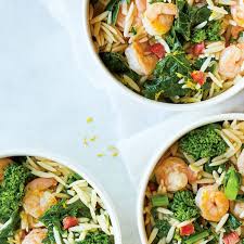 Orzo Aux Crevettes Et Au Chorizo Ricardo Recipe Chorizo How To Cook Pasta Orzo Recipes