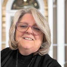 Connie Morse's Instagram, Twitter & Facebook