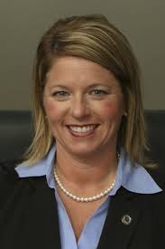 Montgomery County ordered to pay circuit court clerk's legal fees