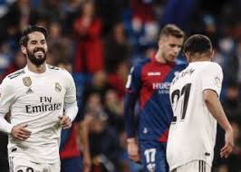 Vậy nên, brahim diaz không được hlv zinedine zidane trọng dụng. La Cantante Ana Mena Y El Madridista Brahim Diaz Cazados Juntos En Madrid As Com