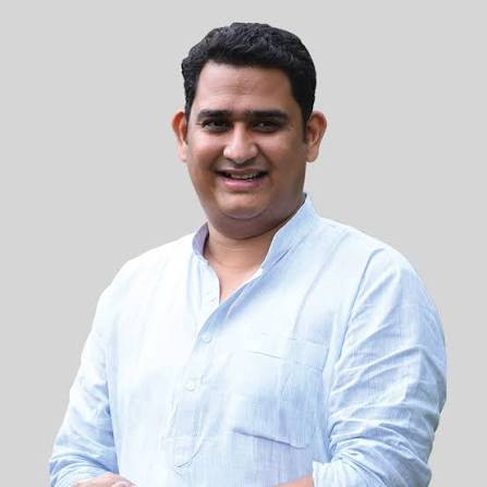 गोदावरीच्या दोन्ही कालव्यांना सोडले ओव्हरफ्लोचे पाणी; सर्व पाझर तलाव व गावतळे भरून घेण्याच्या आ. आशुतोष काळे यांच्या सूचना