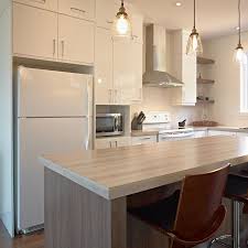 Cuisine Realisation 323 Armoires En Melamine Et Thermoplastique Kitchen Layout Kitchen Design Kitchen Style