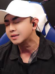 Eric Jun 🇰🇷🇨🇦 (@ericjun3742)