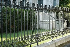 Located in houston, texas and serving the national construction. Types Of Traditional Metal Fencing Period Homes