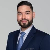 Luis Castellon's Instagram, Twitter & Facebook