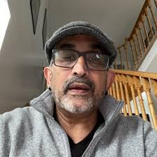 Paparazzi latest photos of Jennifer Aniston without makeup confirms what we  all suspected... Photos the comments! 👇👇👇