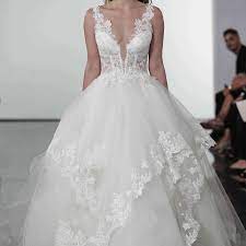 Pnina tornai 2016 white lace ball gown wedding dresses with crystal embroidered short sleeve keyhole back ruffled tulle bridal gowns. Pnina Tornai Wedding Dresses By Season