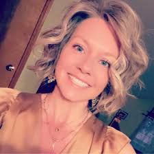 Happy Birthday to our very own Captain of the Ship, Dr. Jessica Dain, Piper  USD 203 Superintendent! Join us in wishing her a very happy day! 🎂