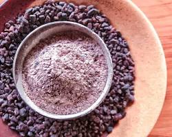 รูปภาพKala Namak in a bowl