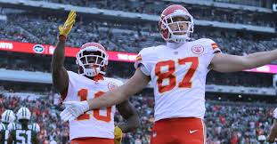 Travis michael kelce is an american football tight end for the kansas city chiefs of the national football league. How Texans Plan To Stop Tyreek Hill Travis Kelce