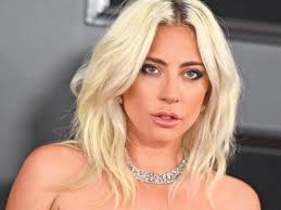 وجهت المغنية الأمريكية الشهيرة «ليدي جاجا» رسالة إلى مواطنيها، قبل ساعات من الاحتفال بتنصيب الرئيس. Ø§Ù„Ø´Ø§Ø±Ø¹ Ø§Ù„Ø¬Ø¯ÙŠØ¯