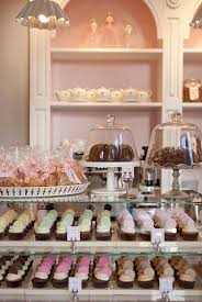 Cake Plates And Covers Gateaux Pastel Salon De The Boulangerie Magasin