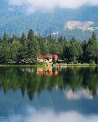 Borçka is reached by a windi. Borcka Karagol Rehberi Artvin Yol Oykuleri