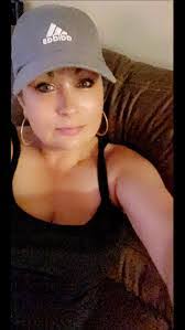 Tabatha Sanders's Instagram, Twitter & Facebook