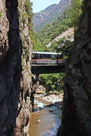 06:30 αναχώρηση από αγρίνιο για καλάβρυτα μέσω της γέφυρας χαρ.τρικούπης, με στάση καθ΄οδόν για. Odontwtos Xionodromiko Kentro Kalabrytwn