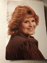 Nancy Faulds's Instagram, Twitter & Facebook