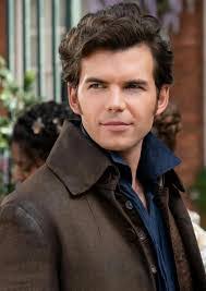 Evelyn Gresham's Instagram, Twitter & Facebook