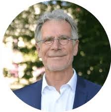 Patrick Lesage's Instagram, Twitter & Facebook