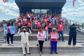 Almost all house democrats and all but seven democratic senators are backing the bill. Statehood