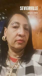 Charnita Floyd's Instagram, Twitter & Facebook