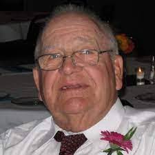 Geri Steiner's Instagram, Twitter & Facebook