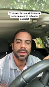 Entendendo O Narcisismo: A Sedução do Narcisista