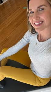 I’m constantly being asked if reformer is harder than mat. It’s a hard  question to answer! 🤔 I’d say it’s the same but oh so different. 🙃 What  do you think?, #shellshapefitness #takeshape ...