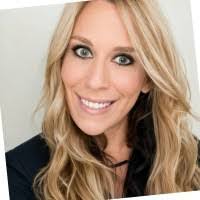 Julie Mattox's Instagram, Twitter & Facebook