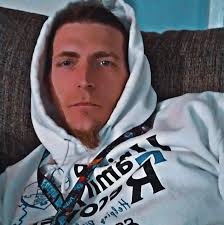 Any have problems getting online? Or is it just me