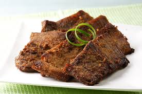 Berbeda dengan empal daging biasa, empal gepuk harus digebuk atau dipukul saat. Empal Gepuk Pedas Ini Siap Dalam 1 Jam Sajian Sedap