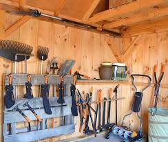 Tool Storage Ideas How To Build A Garage Shelf Fiskars Lagerschuppen Aufbewahrung Selbstgemacht Schuppen Organisation