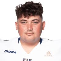 Noah Fernandez Stats, NCAAF News, Bio and More