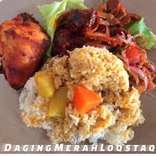 Pilih bahagian daging yang tidak terlalu kenyal atau liat. Eh Kat Mana Kedai Makan Daging Merah Loqstaq Ni Sampai Ramai Betoi Artis Mai Cuba