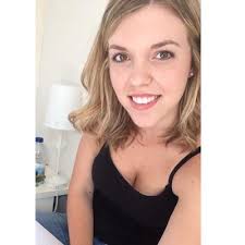 Danielle Crump (@DanielleCrumpp)