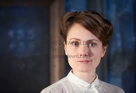 THE TURN OF THE SCREW