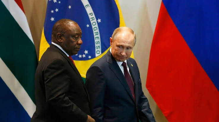 South Africa's Ramaphosa Asked to Mediate Russia-Ukraine Talks