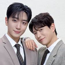 📖] B.Magazine #7. : 포레스텔라(Forestella) 'Nella Notte' Vol.01 Bae Doohoon  instagram.com/p/DTxFReHEeUj/ #포레스텔라 #Forestella #NellaNotte #B_EAT  #B_Editor #B_ehind