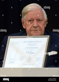 With helmut schmidt hi-res stock photography and images