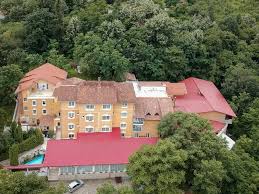 Compare prices of hotels in geoagiu bai on kayak now. Hotel Aida Geoagiu Bai Madagascar Travel Agentie De Turism Zona Iancului Sector 2 Vacante Circuite Excursii Ghid Turistic